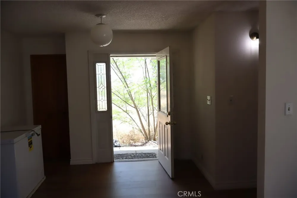 10654 Avenue 104 Pixley, CA 93256