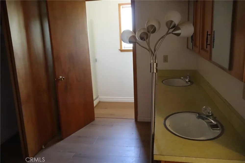 10654 Avenue 104 Pixley, CA 93256