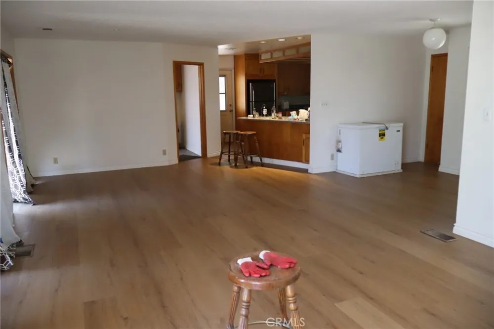 10654 Avenue 104 Pixley, CA 93256