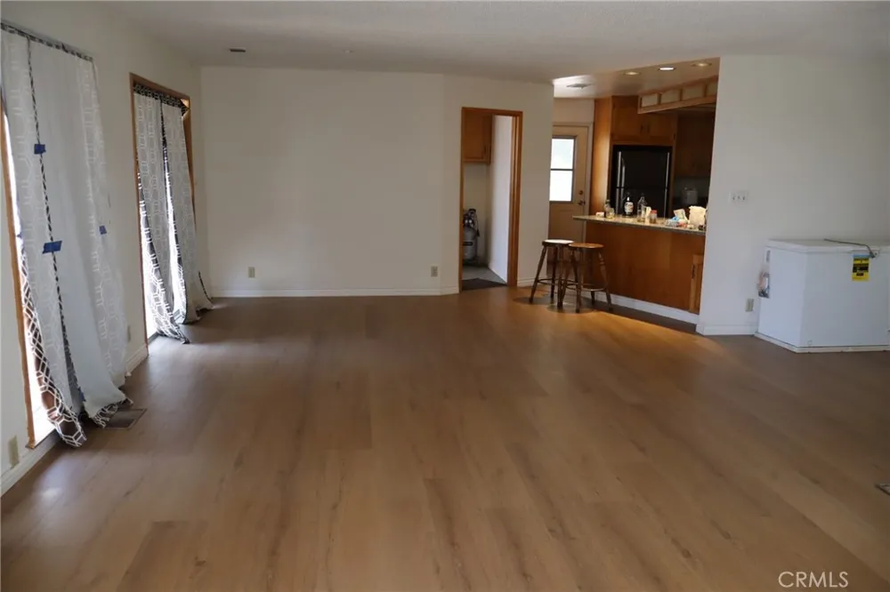 10654 Avenue 104 Pixley, CA 93256