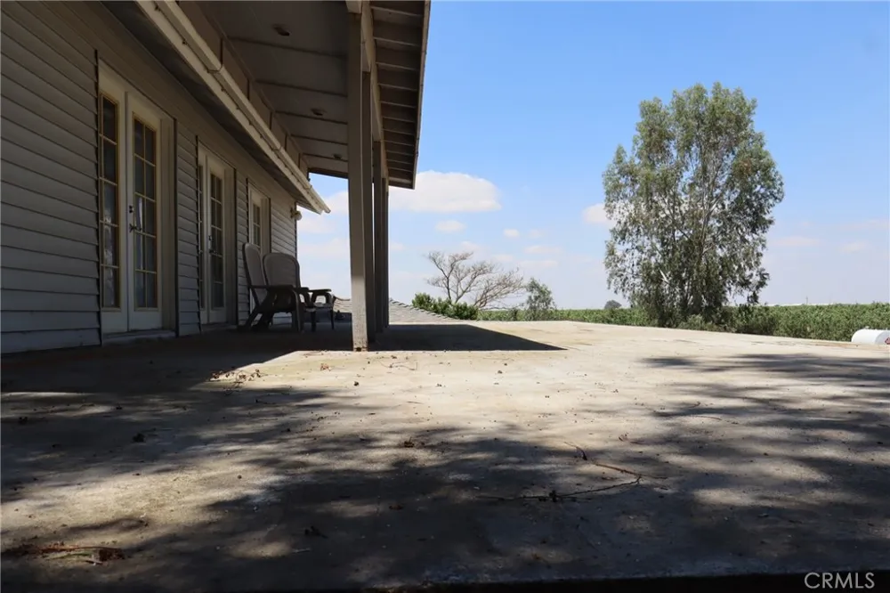 10654 Avenue 104 Pixley, CA 93256
