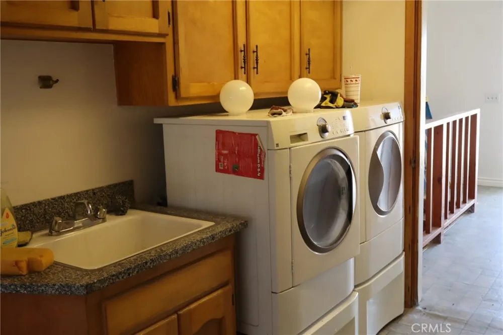 10654 Avenue 104 Pixley, CA 93256
