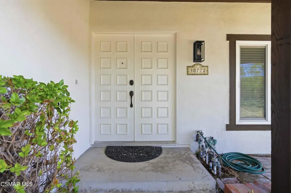 30772 Mainmast Drive Agoura Hills, CA 91301