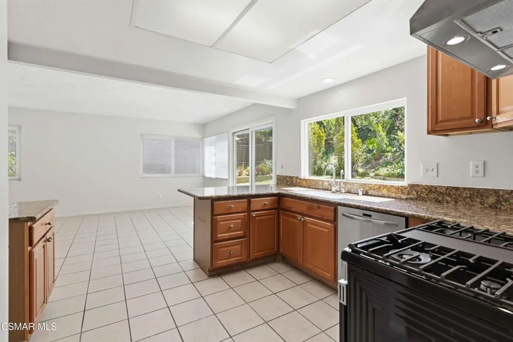 30772 Mainmast Drive Agoura Hills, CA 91301