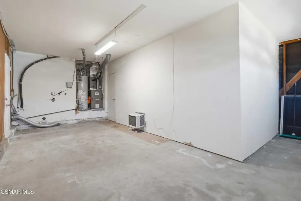 30772 Mainmast Drive Agoura Hills, CA 91301