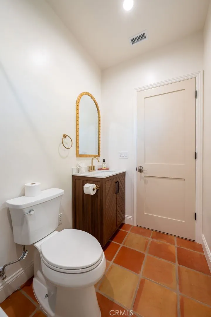 613 W Olive Monrovia, CA 91016