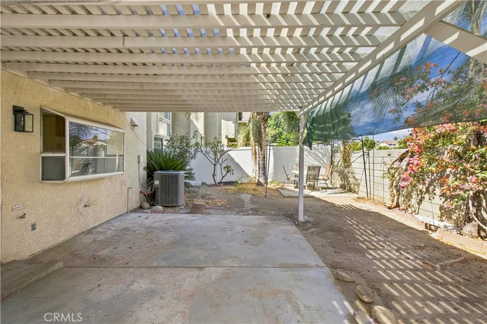 11515 Aberdeen Dr Fontana, CA 92337