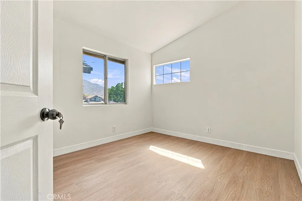 11515 Aberdeen Dr Fontana, CA 92337