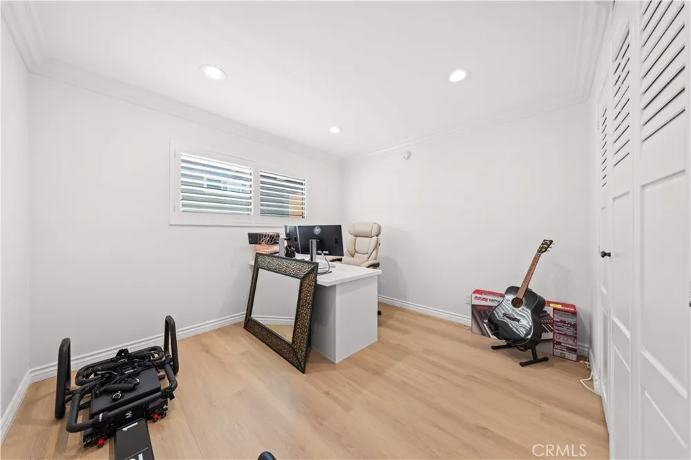 4211 Arch #103 Studio City, CA 91604