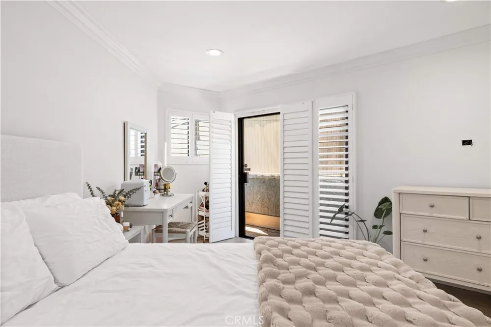 4211 Arch #103 Studio City, CA 91604