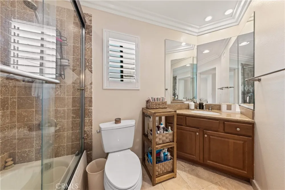 4211 Arch #103 Studio City, CA 91604