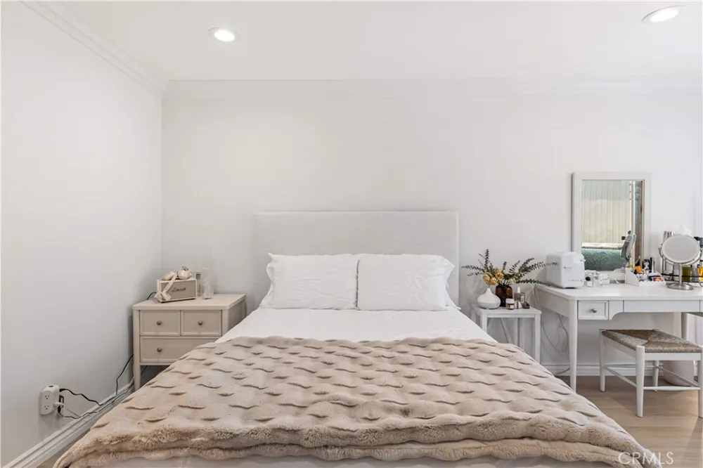 4211 Arch #103 Studio City, CA 91604