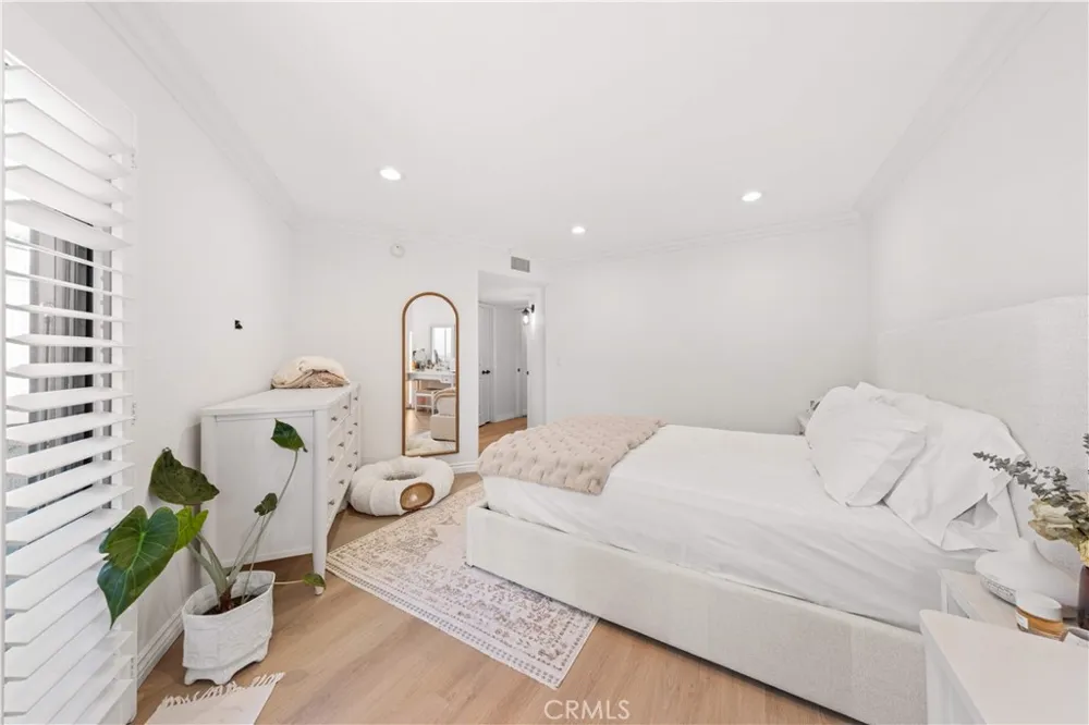 4211 Arch #103 Studio City, CA 91604