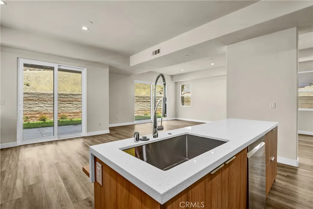681 Castlehill Drive Walnut, CA 91789