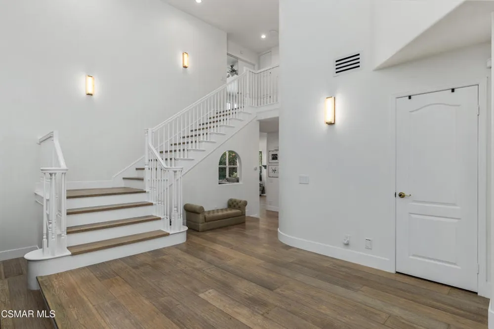1660 Cross Bridge Place Thousand Oaks, CA 91362