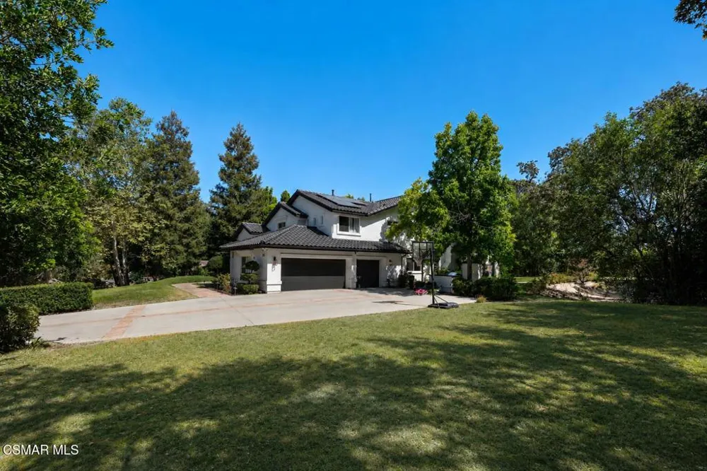 1660 Cross Bridge Place Thousand Oaks, CA 91362
