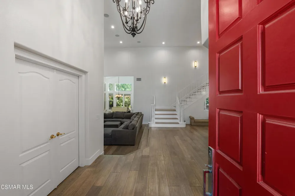 1660 Cross Bridge Place Thousand Oaks, CA 91362