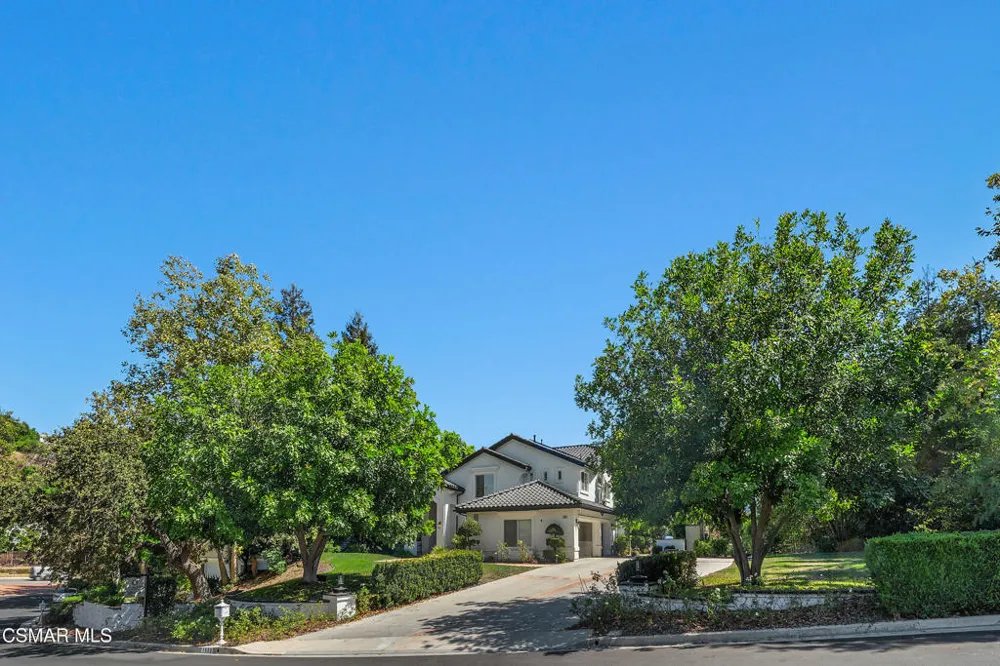 1660 Cross Bridge Place Thousand Oaks, CA 91362