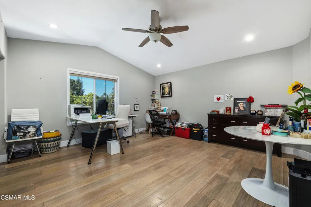 1660 Cross Bridge Place Thousand Oaks, CA 91362