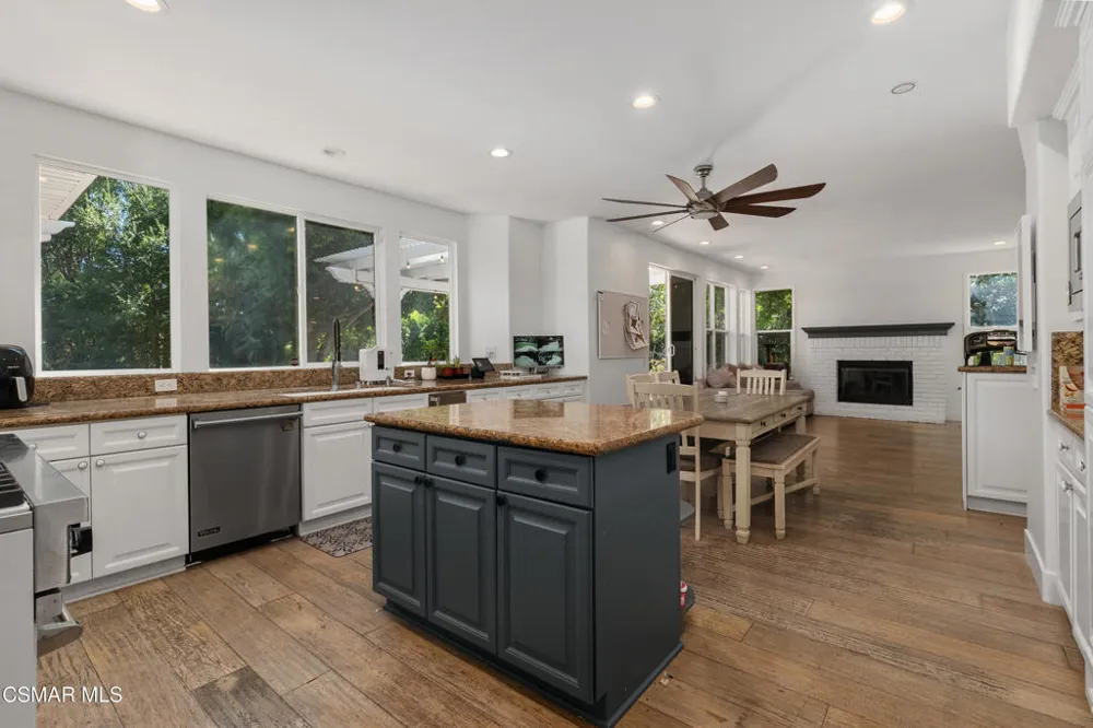 1660 Cross Bridge Place Thousand Oaks, CA 91362