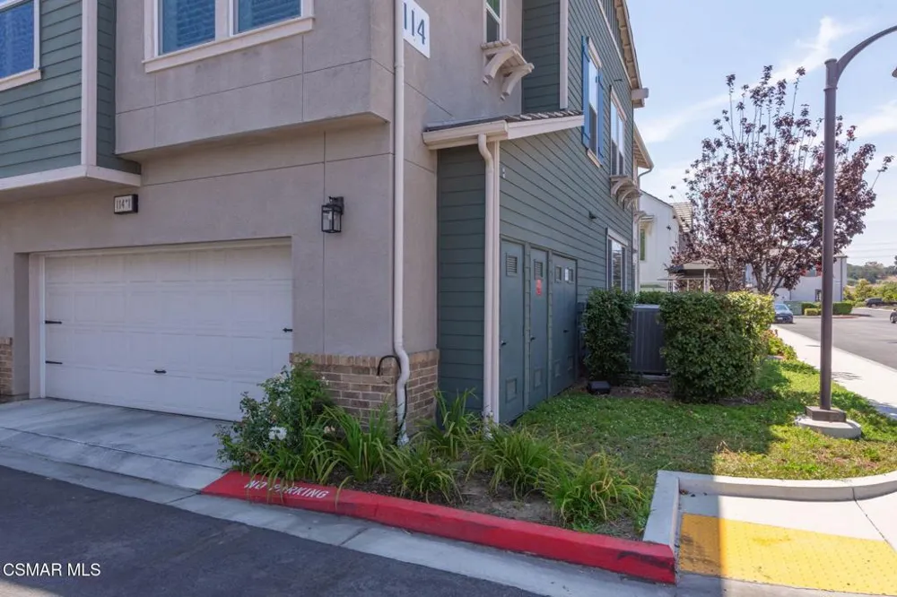 114 Red Brick Drive #1 Simi Valley, CA 93065