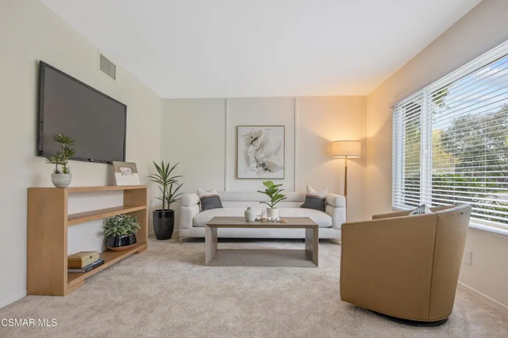 2664 La Paloma Circle Thousand Oaks, CA 91360