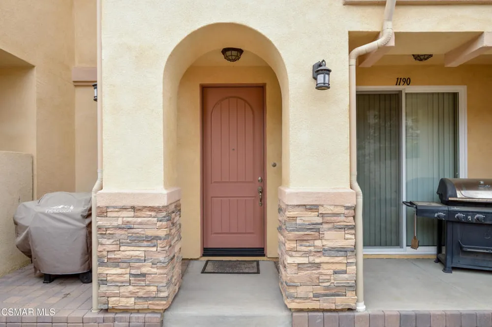 1190 Vista Canyon Lane #15 Newbury Park, CA 91320