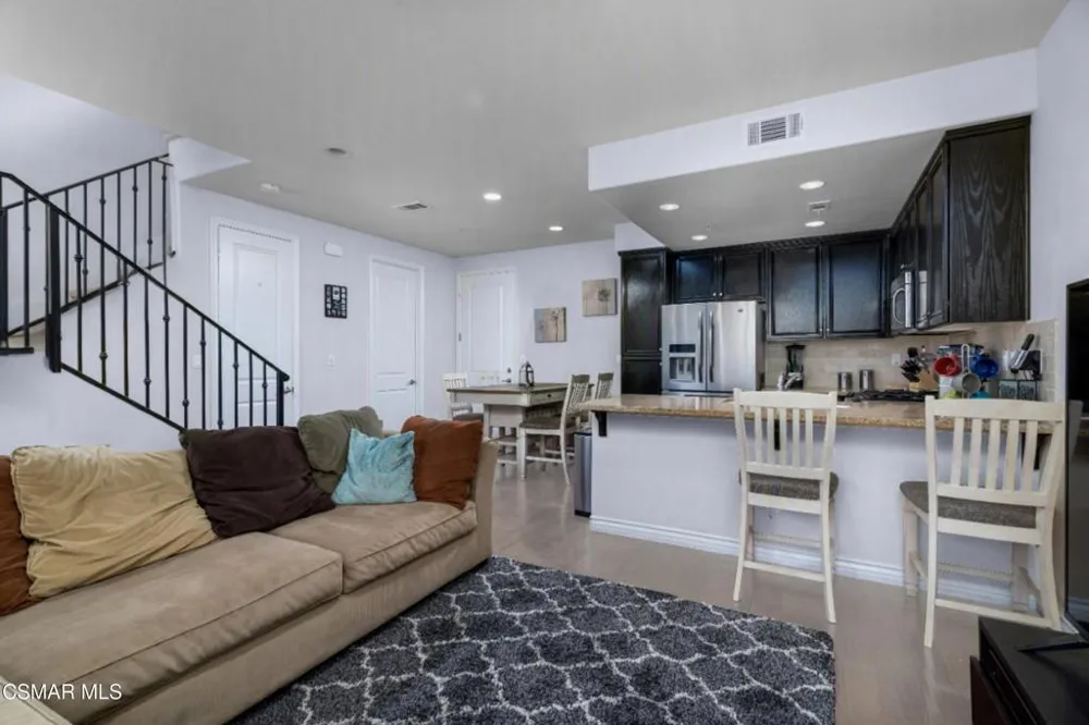 1190 Vista Canyon Lane #15 Newbury Park, CA 91320
