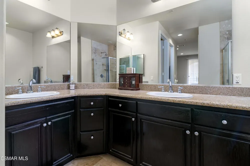 1190 Vista Canyon Lane #15 Newbury Park, CA 91320