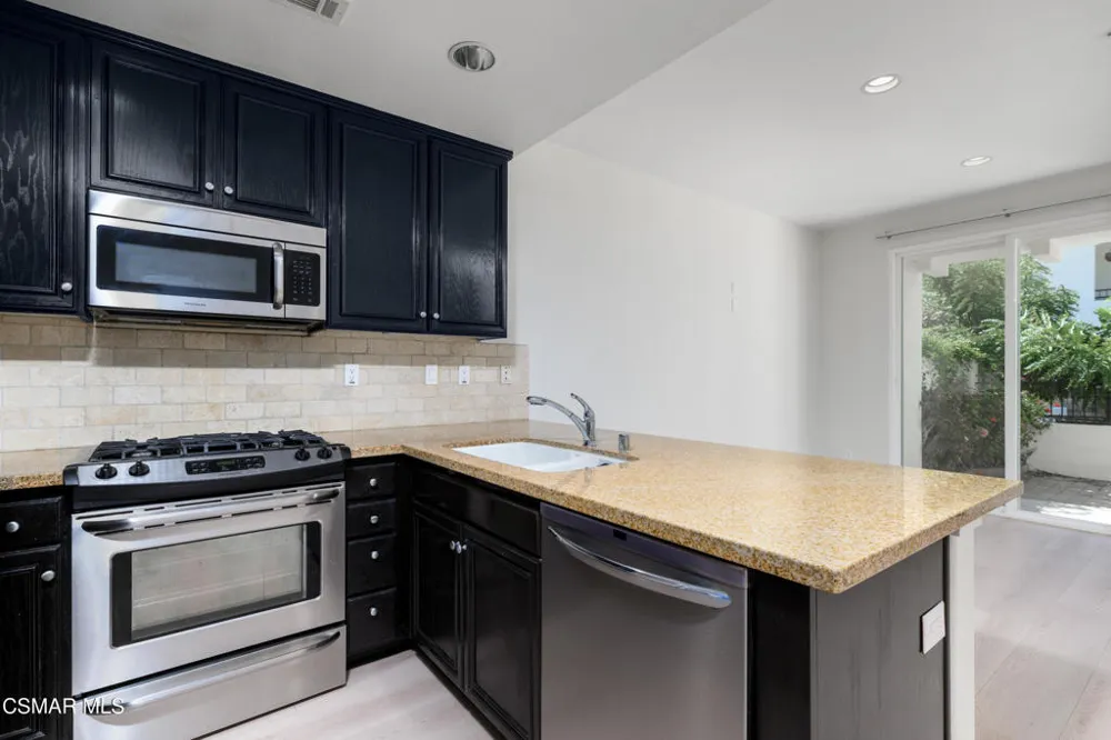 1190 Vista Canyon Lane #15 Newbury Park, CA 91320
