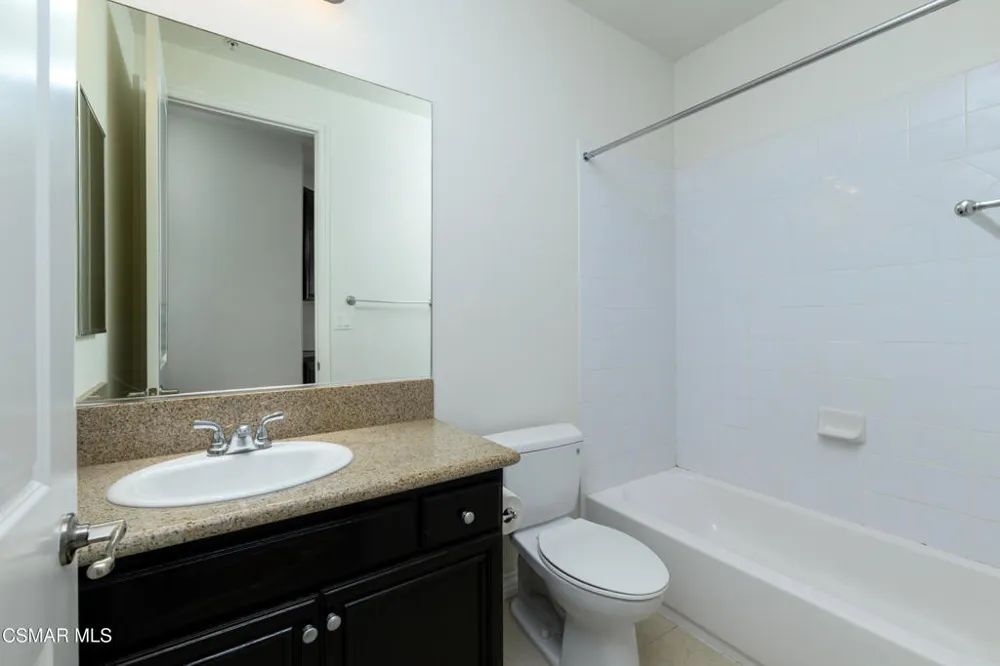1190 Vista Canyon Lane #15 Newbury Park, CA 91320