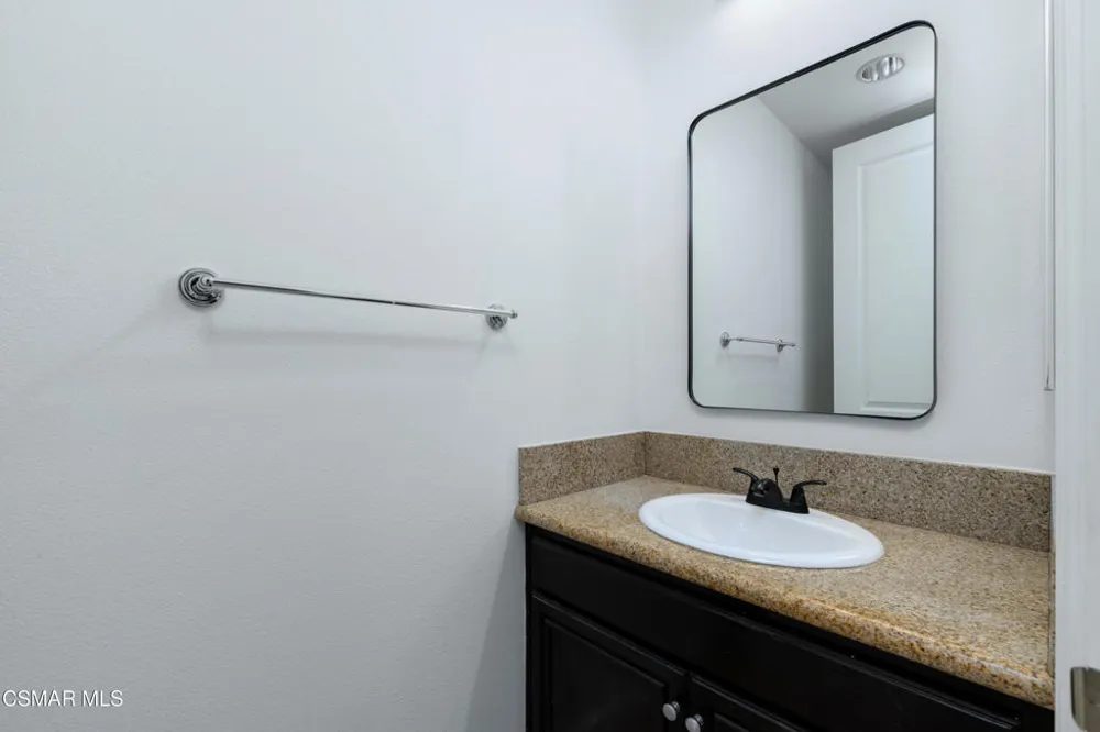 1190 Vista Canyon Lane #15 Newbury Park, CA 91320