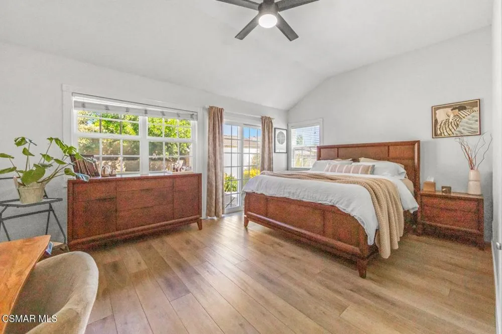 2690 Deerwood Avenue Simi Valley, CA 93065