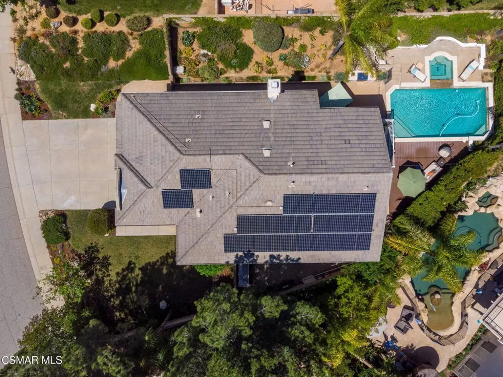 850 Ellesmere Way Oak Park, CA 91377