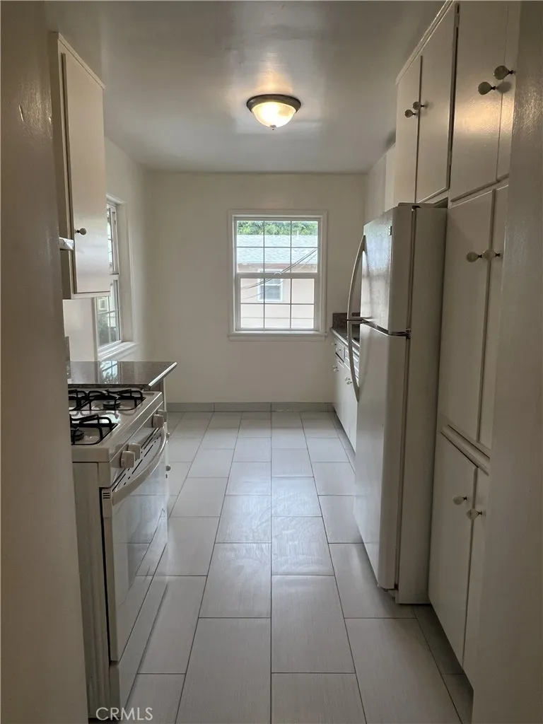 500 Los Robles Avenue #6 Pasadena, CA 91101