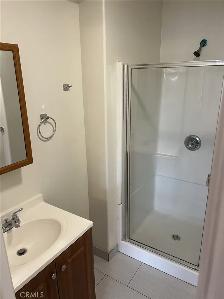 500 Los Robles Avenue #6 Pasadena, CA 91101