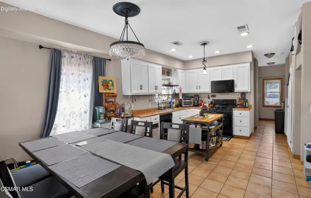458 W Spruce Avenue Pinedale, CA 93650