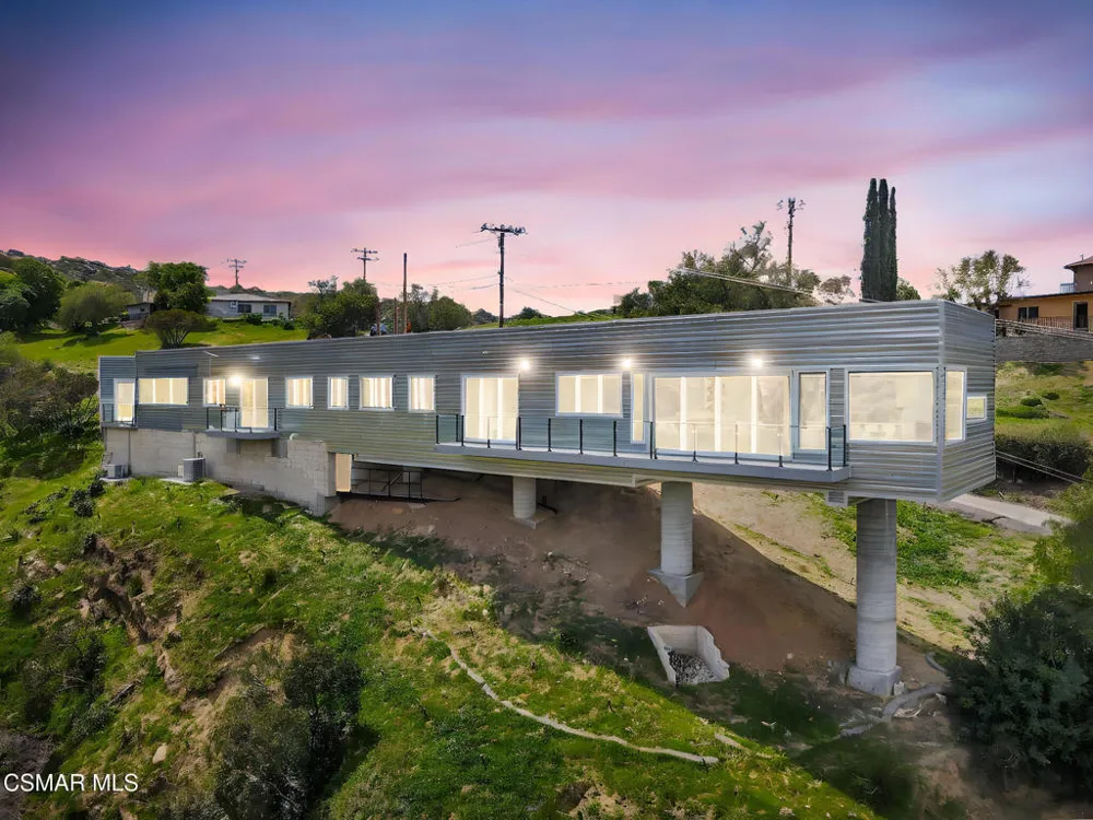 990 Alta Vista Road Simi Valley, CA 93063