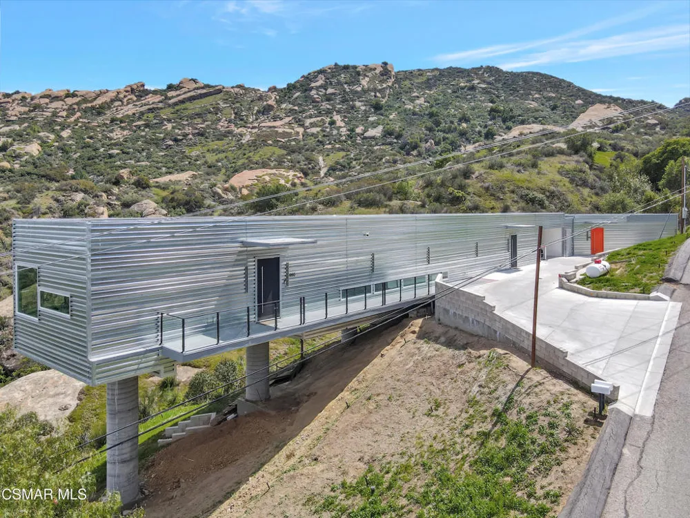 990 Alta Vista Road Simi Valley, CA 93063