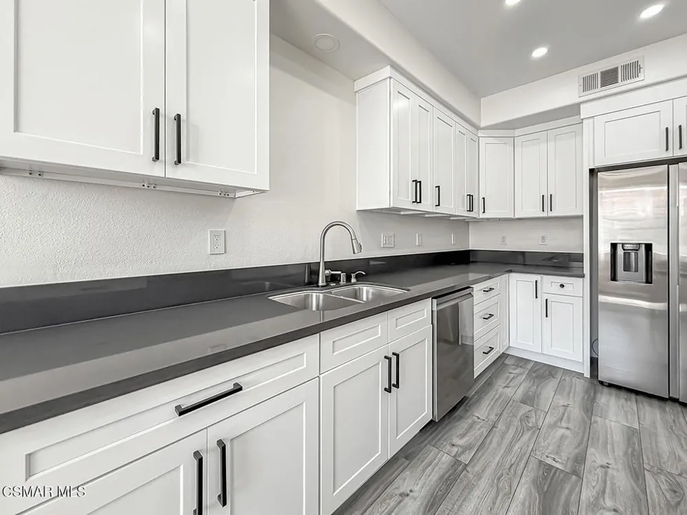 391 Westlake Vista Lane Thousand Oaks, CA 91362