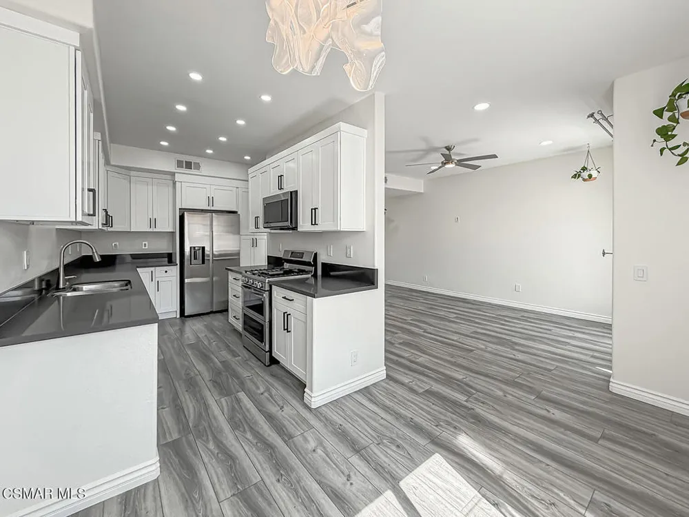 391 Westlake Vista Lane Thousand Oaks, CA 91362