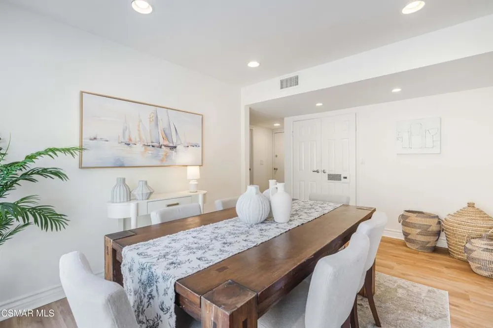 1689 Sunnydale Court Simi Valley, CA 93065