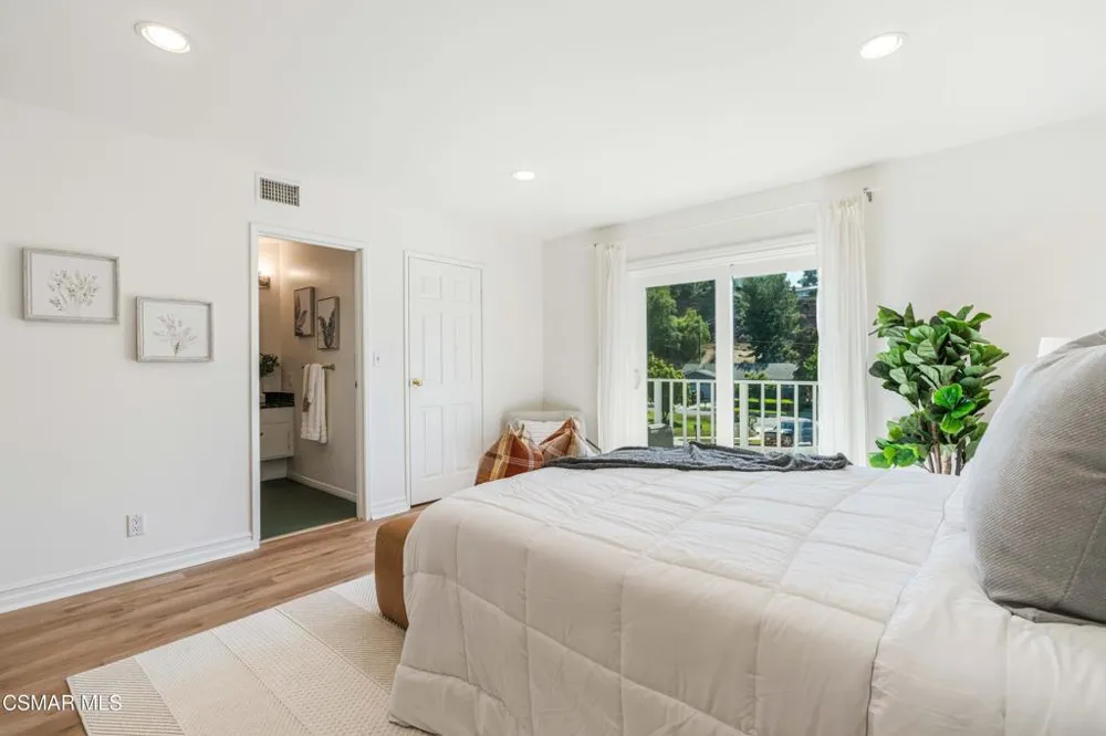 1689 Sunnydale Court Simi Valley, CA 93065