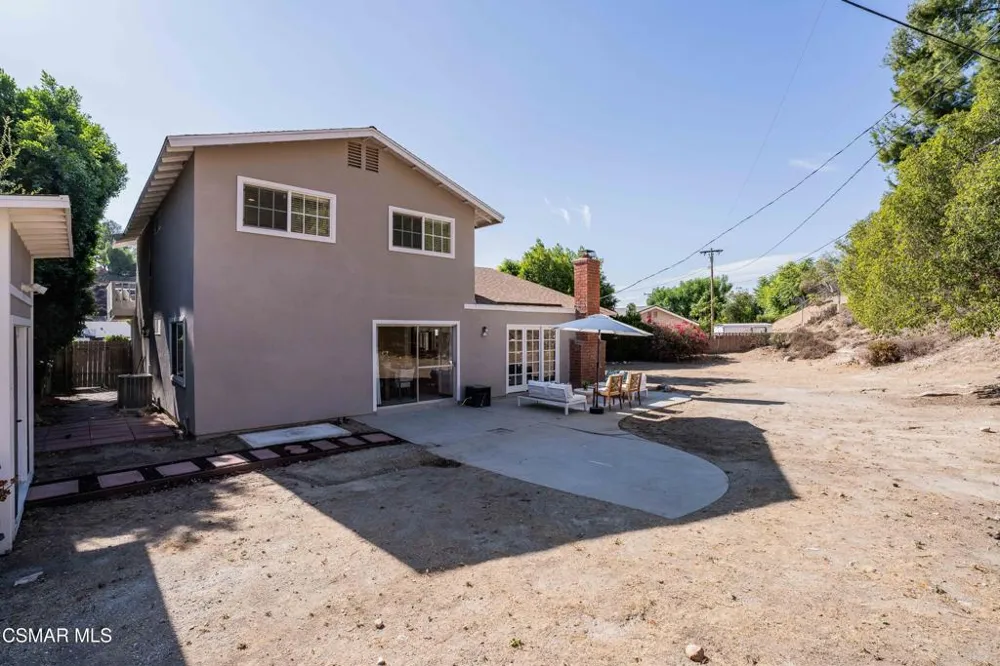 1689 Sunnydale Court Simi Valley, CA 93065