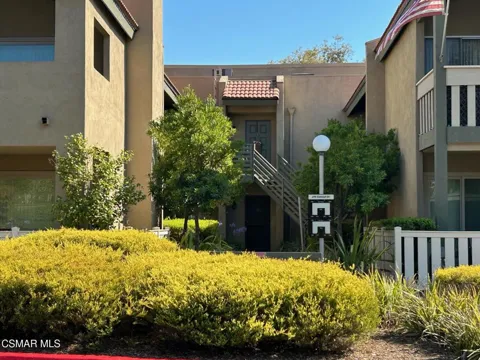 245 Oakleaf Drive #104
