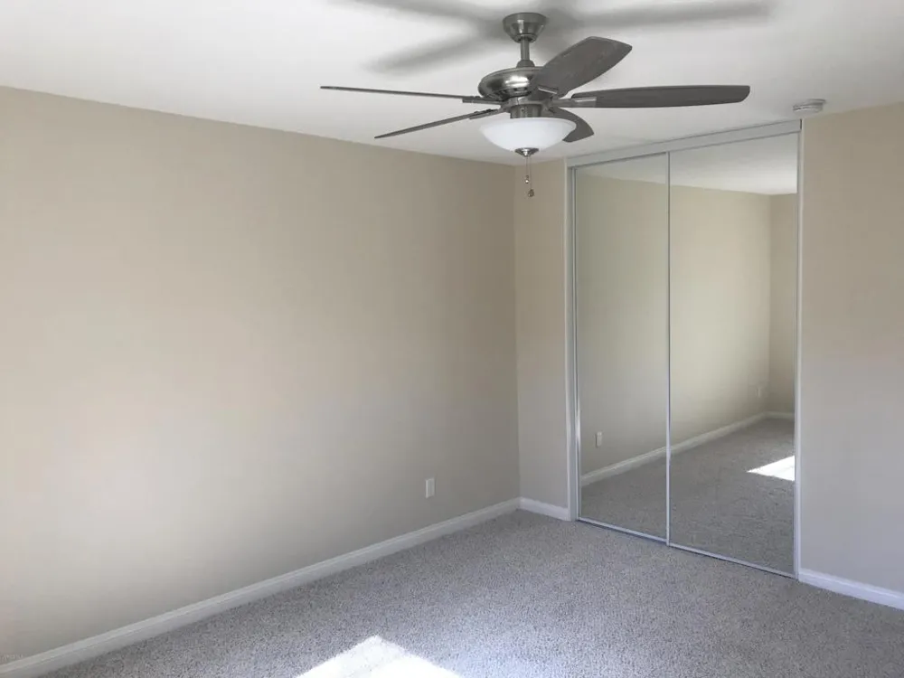 245 Oakleaf Drive #104 Thousand Oaks, CA 91360