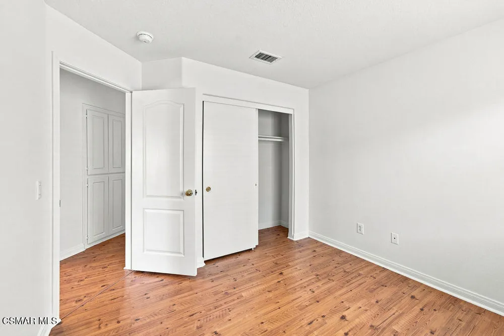 2493 Aurora Lane Simi Valley, CA 93063