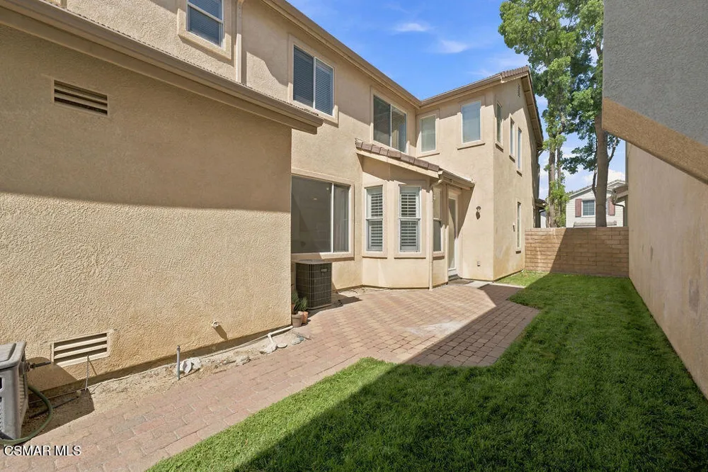 2493 Aurora Lane Simi Valley, CA 93063