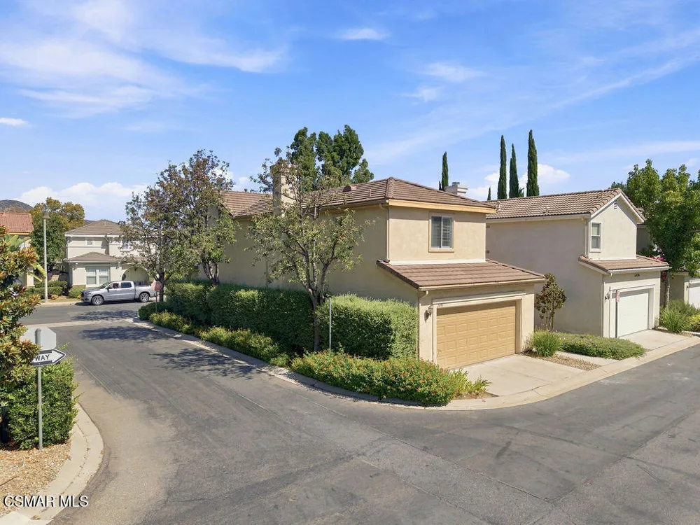 2493 Aurora Lane Simi Valley, CA 93063