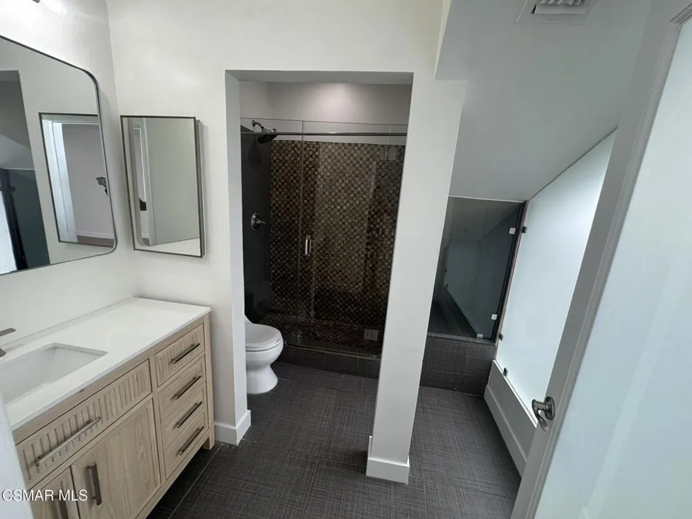 13331 Moorpark Street #336 Sherman Oaks, CA 91423
